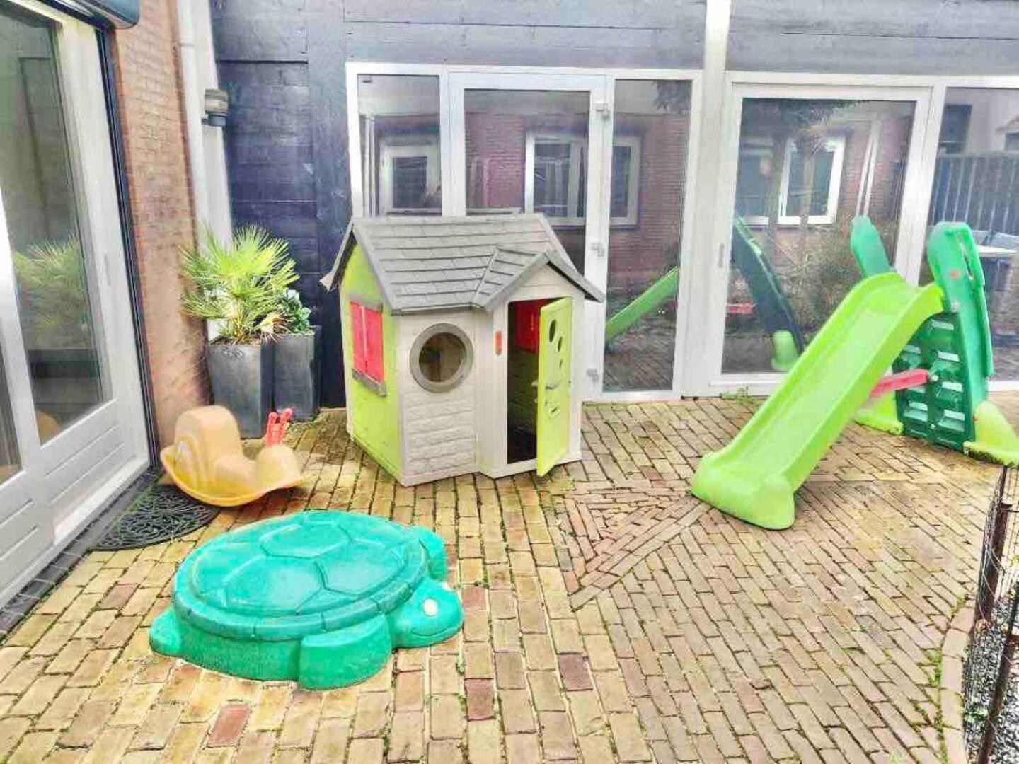 Xxl House With Free Parking & 3 Bedrooms Tilburg Kültér fotó