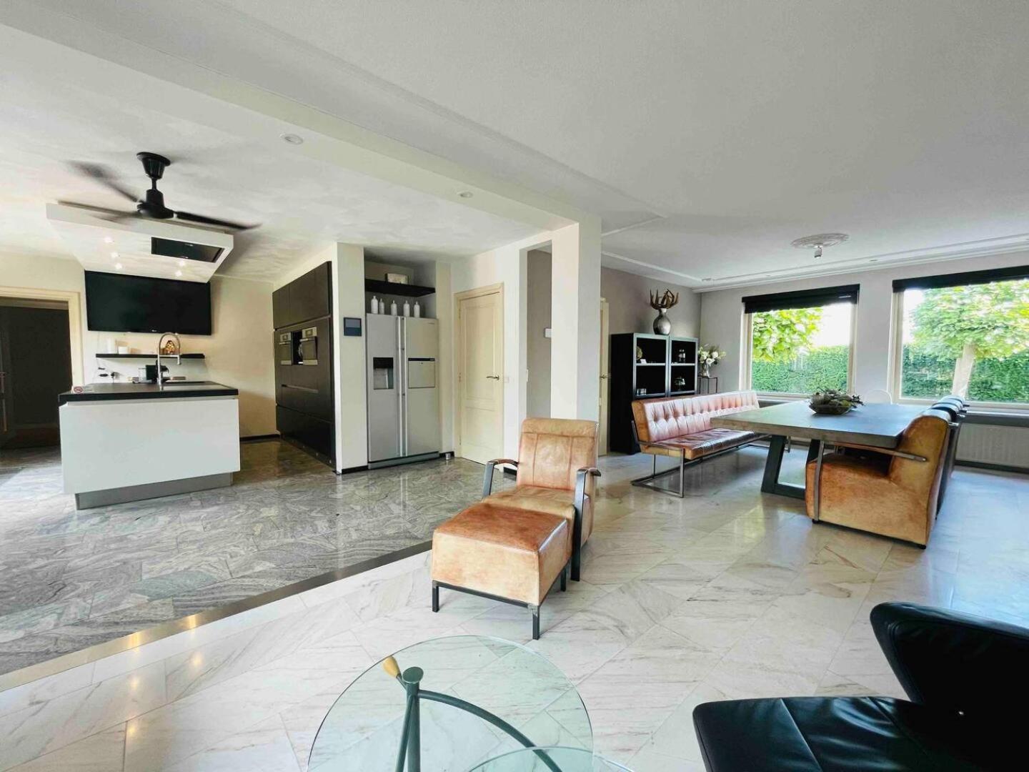 Xxl House With Free Parking & 3 Bedrooms Tilburg Kültér fotó